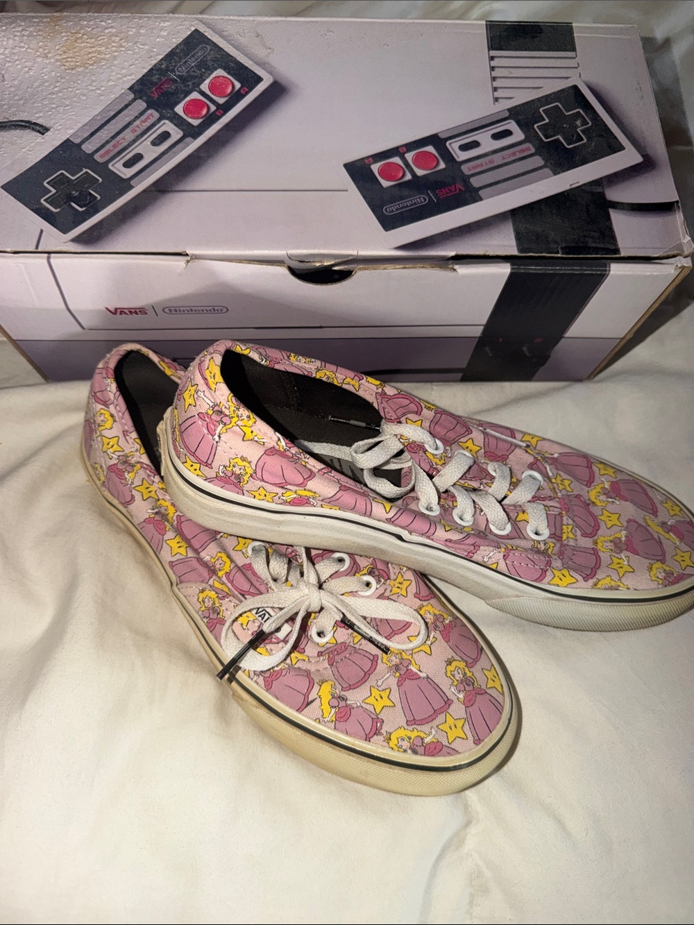 Vans Nintendo Princess Peach 7.5